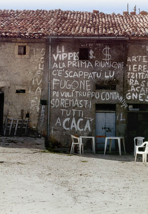 Scritte a Castelluccio